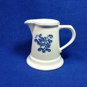 Pfaltzgraff Blue Village Creamer Stoneware Blue Flowers Blue Trim Pre-Owned